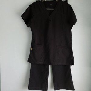 Wonder Wink | Black Four Stretch Scrub Top and Scrub Pants Set